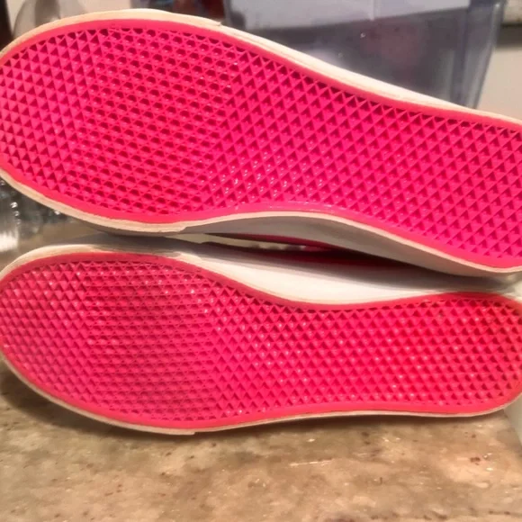 Vans Women's Neon Pink High-Top Sneakers Size 8.5 - Picture 5 of 9